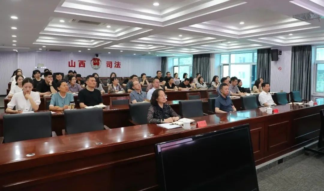 省司法廳開展“青年干部小講堂”學(xué)習(xí)交流活動